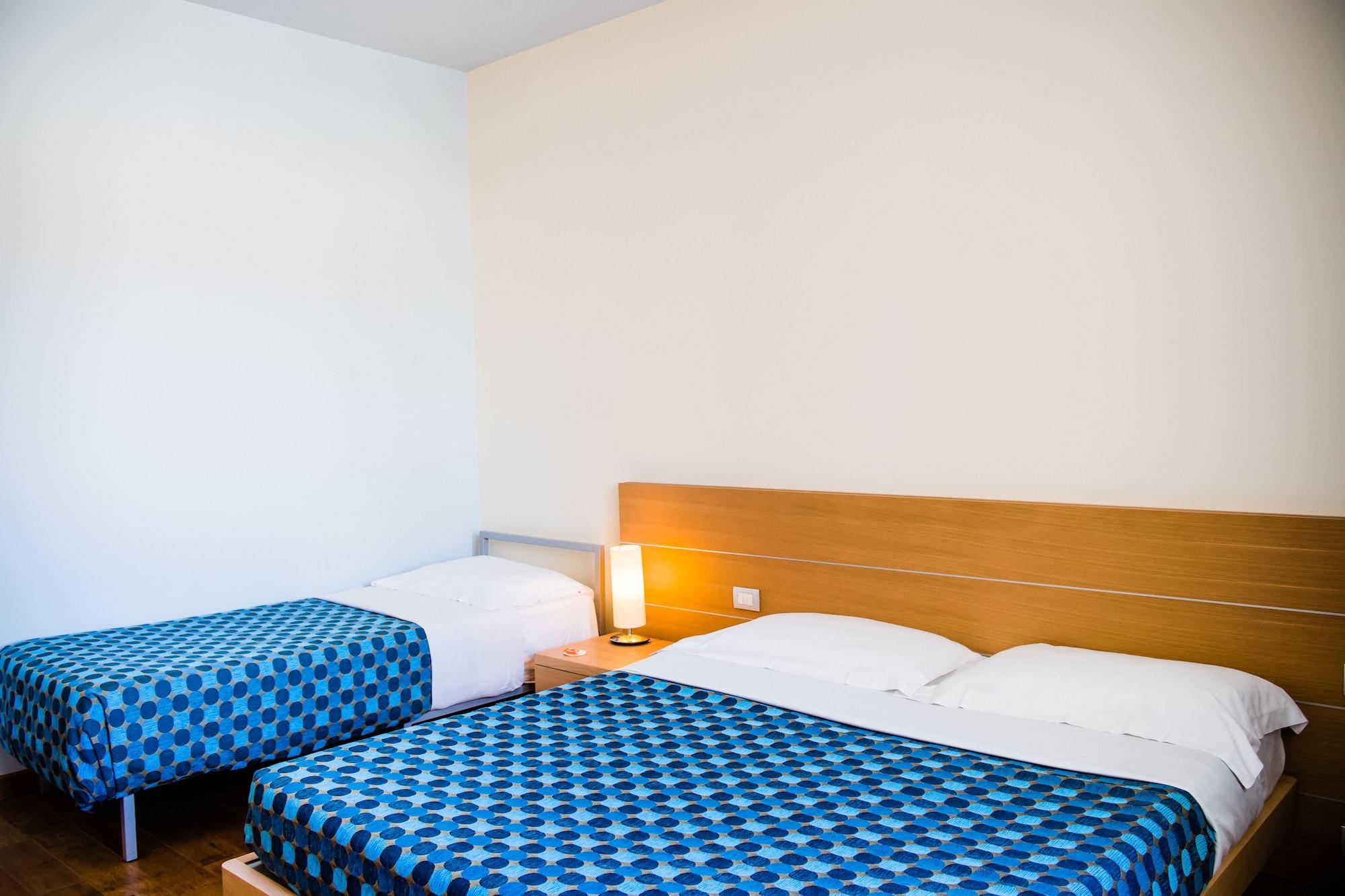Phi Hotel Alcione Франкавила ал Маре Екстериор снимка